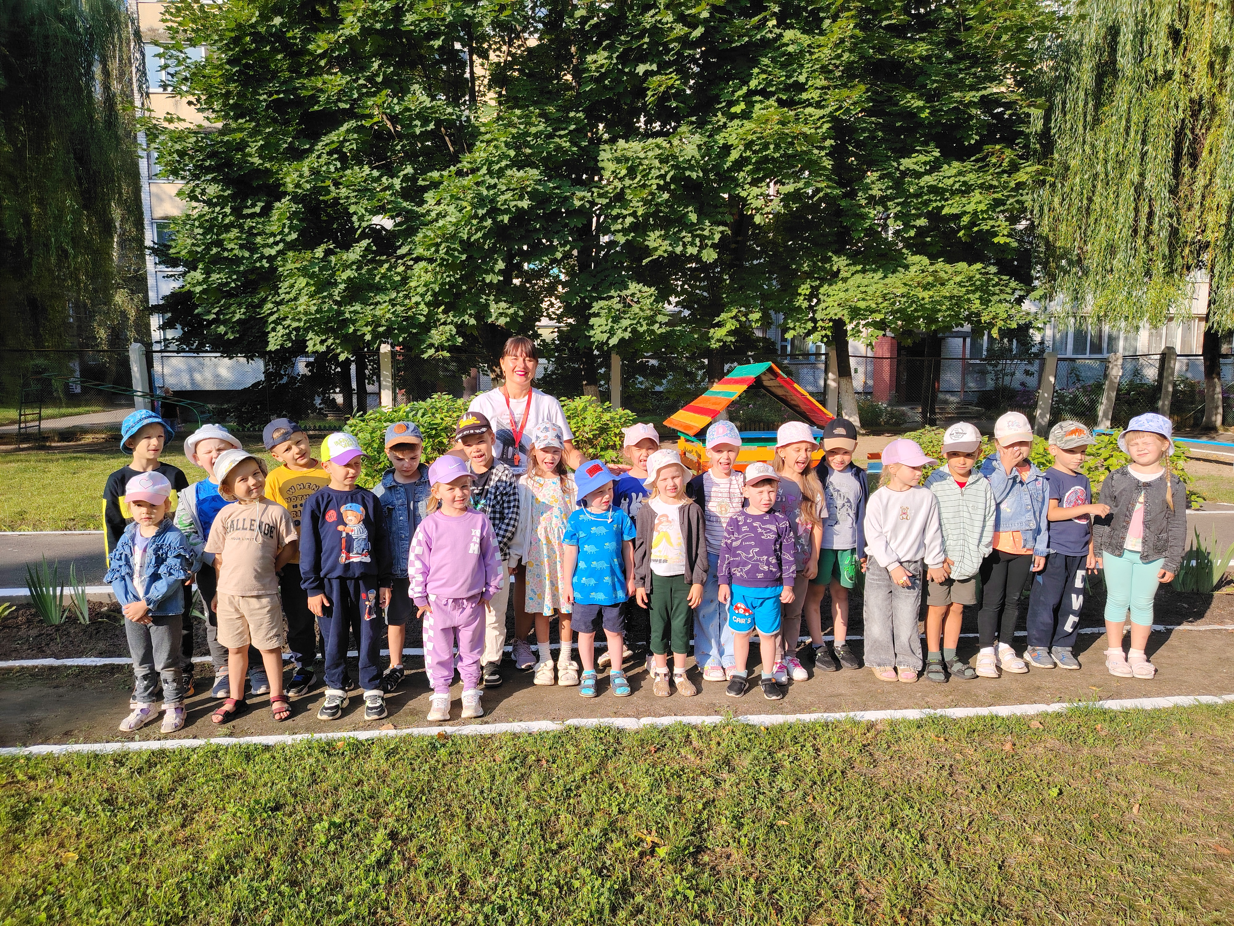 Утренняя зарядка в детском саду 